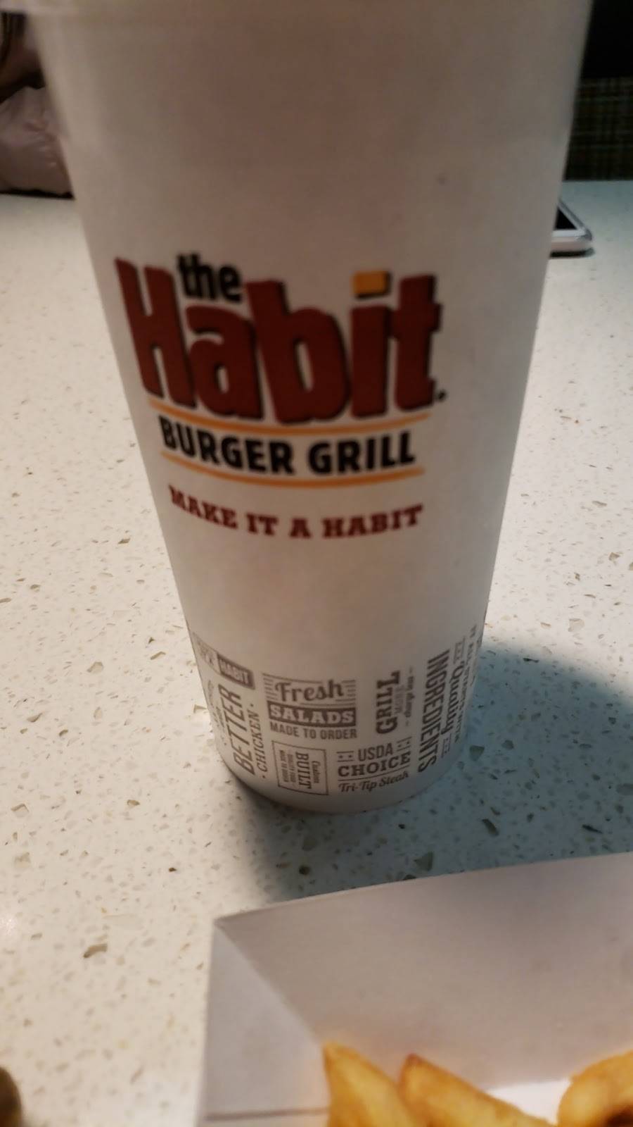 The Habit Burger Grill | restaurant | 720 N Centre City Pkwy, Escondido, CA 92025, USA | 7607905425 OR +1 760-790-5425
