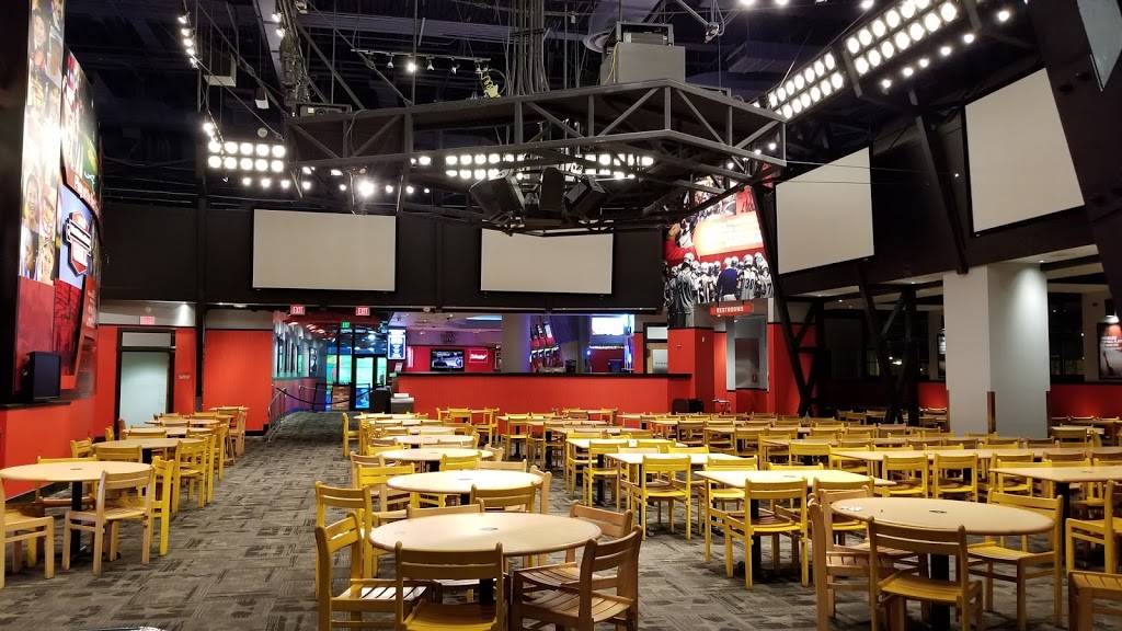 ESPN Wide World of Sports Grill | restaurant | 700 S Victory Way, Kissimmee, FL 34747, USA | 4079393463 OR +1 407-939-3463