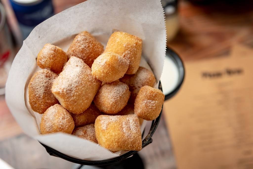 Pizza Bros | restaurant | 501 Cherokee Blvd, Chattanooga, TN 37405, USA | 4232697900 OR +1 423-269-7900