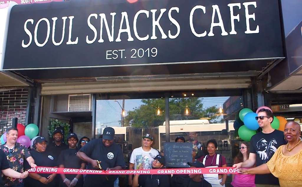 Soul Snacks Café | restaurant | 2702B E Tremont Ave, The Bronx, NY 10461, USA | 3473988917 OR +1 347-398-8917