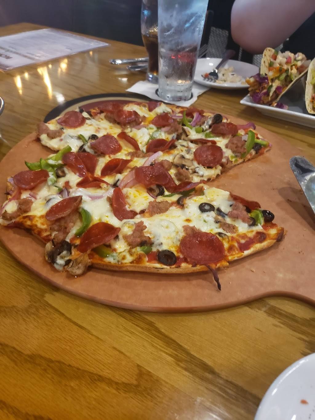 Buck & Honeys - Monona | restaurant | 800 W Broadway Suite 300, Monona, WI 53713, USA | 6084782618 OR +1 608-478-2618