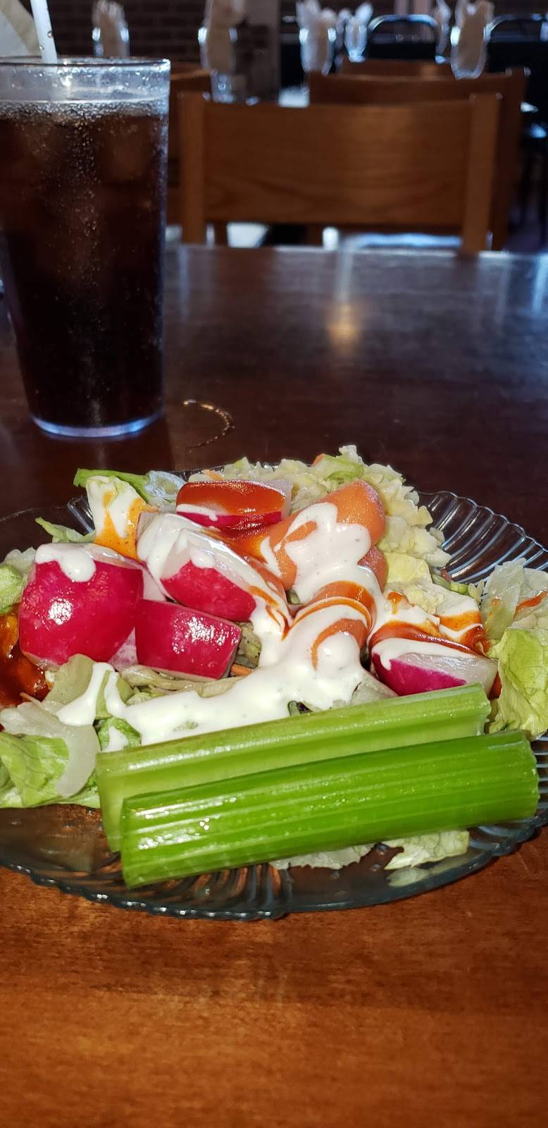 Badger Crossing Pub & Eatery | restaurant | 909 Front St, Cashton, WI 54619, USA | 6086545706 OR +1 608-654-5706