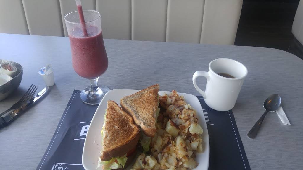 Belle Province LOriginale | restaurant | 1755 Boulevard des Laurentides, Laval, QC H7M 2P7, Canada | 4506621008 OR +1 450-662-1008