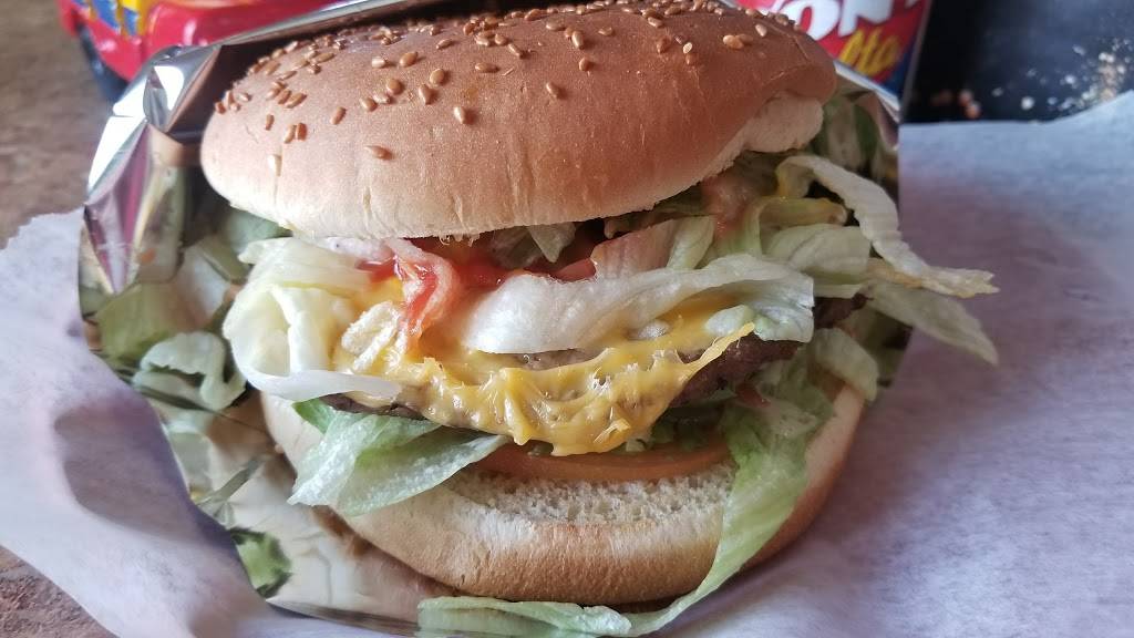 Luna Station | restaurant | 1349 E Altamonte Dr, Altamonte Springs, FL 32701, USA | 4078340073 OR +1 407-834-0073