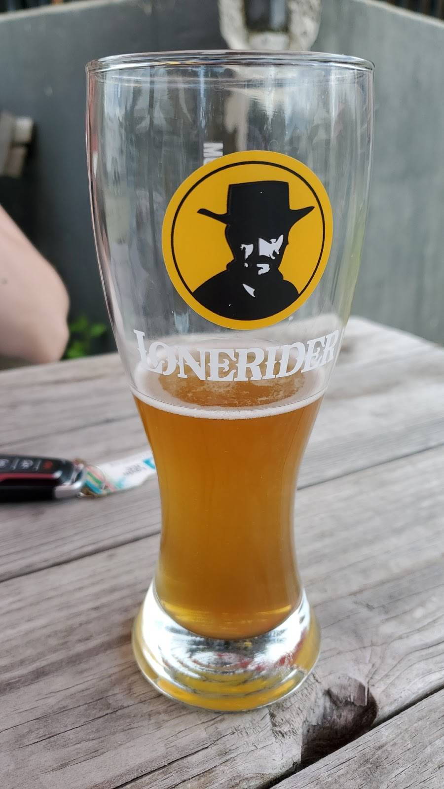 Lonerider Brewing Company | restaurant | 8816 Gulf Ct #100, Raleigh, NC 27617, USA | 9194428004 OR +1 919-442-8004