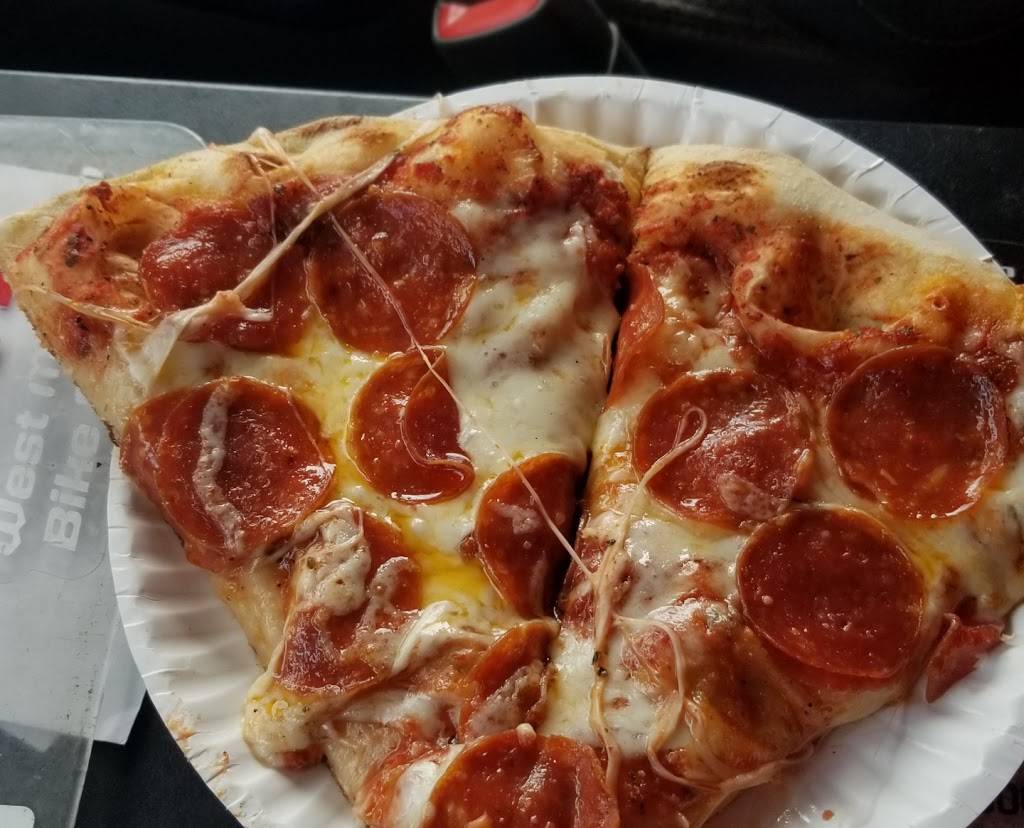 Joes Pizza King | restaurant | 27 44th St SW, Wyoming, MI 49548, USA | 6165348808 OR +1 616-534-8808