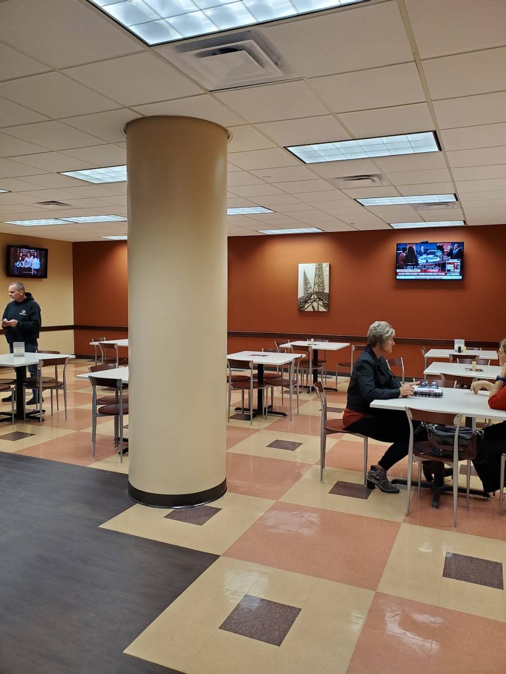 parkway deli & cafe | restaurant | 14000 Quail Springs Pkwy STE 101, Oklahoma City, OK 73134, USA | 4059683770 OR +1 405-968-3770