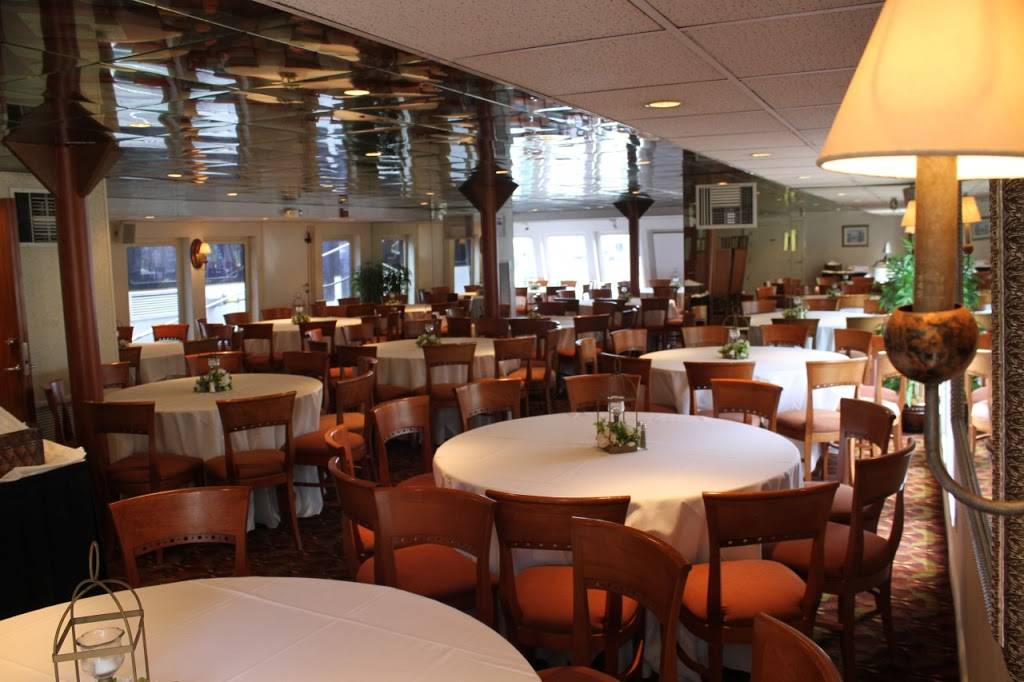 Sun Dream Yacht Charters | restaurant | 2950 NE 32nd Ave, Fort Lauderdale, FL 33308, USA | 9547651460 OR +1 954-765-1460