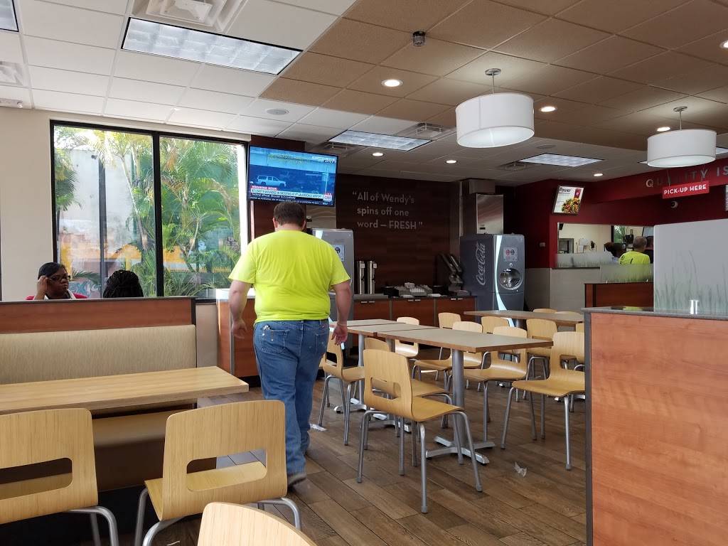 Wendys | restaurant | 2000 NW 10th Ave, Miami, FL 33127, USA | 3053261297 OR +1 305-326-1297