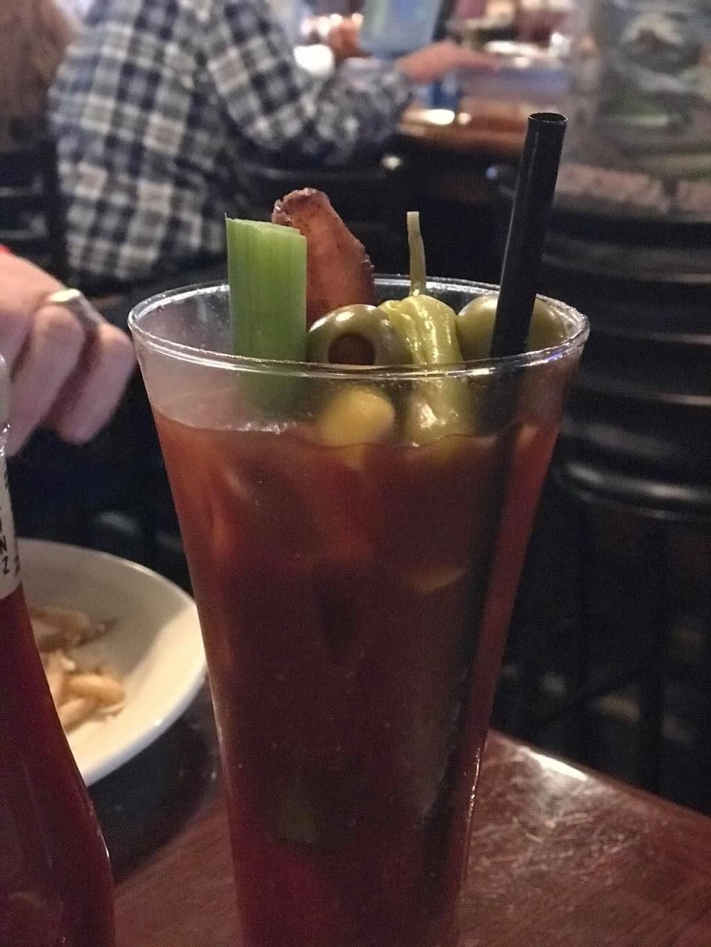 The Parlour Pub | restaurant | 28 California St, Valley Springs, CA 95252, USA | 2097727145 OR +1 209-772-7145