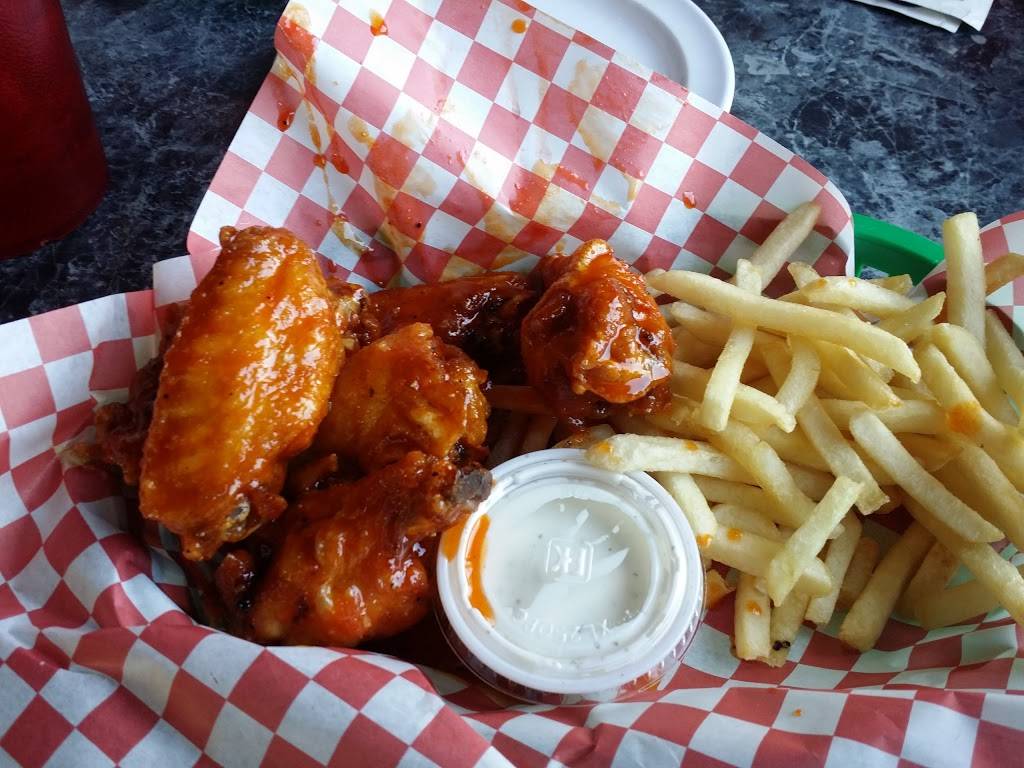 Roo Bar | restaurant | 3480 Park Ave W, Denver, CO 80216, USA | 3034558700 OR +1 303-455-8700