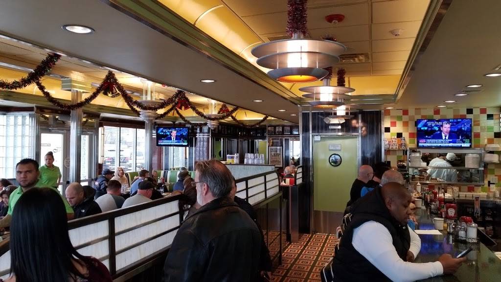 Laurel Diner | restaurant | 300 W Park Ave, Long Beach, NY 11561, USA | 5164327728 OR +1 516-432-7728