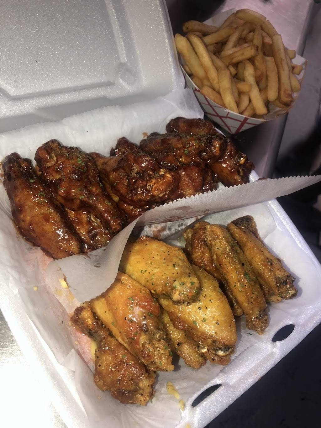 Fusion Wings | restaurant | 7980 Rockbridge Rd SW suite b, Lithonia, GA 30058, USA | 7706747004 OR +1 770-674-7004
