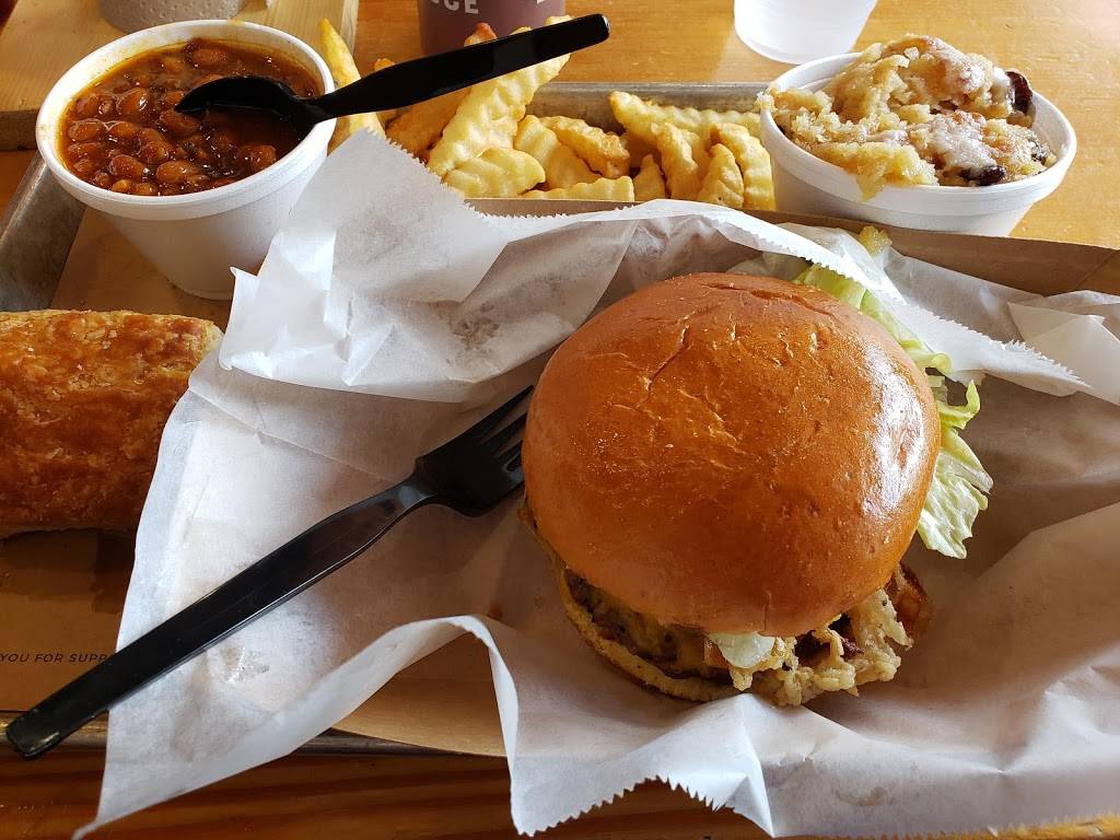 4 Rivers Smokehouse - Winter Park BBQ | restaurant | 1600 W Fairbanks Ave, Winter Park, FL 32789, USA | 8444748377 OR +1 844-474-8377