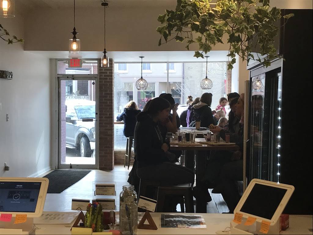 ReU Juicery | restaurant | 5 E Main St, Troy, OH 45373, USA | 9375245015 OR +1 937-524-5015