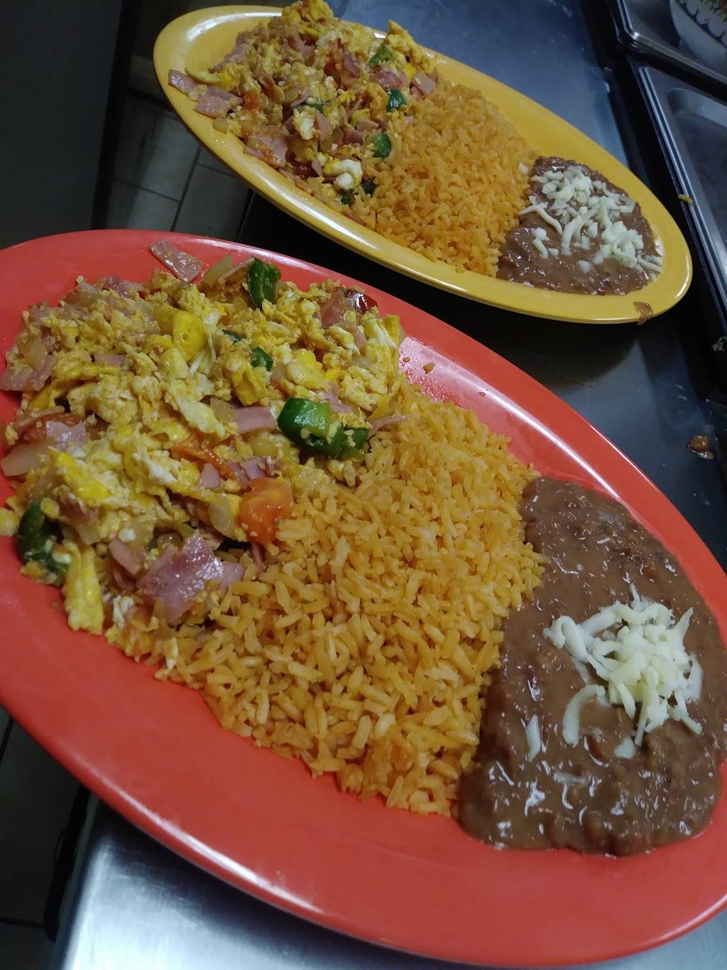 Texas Tacos | meal takeaway | 5235 2624, IL-64, Chicago, IL 60647, USA | 7736878847 OR +1 773-687-8847