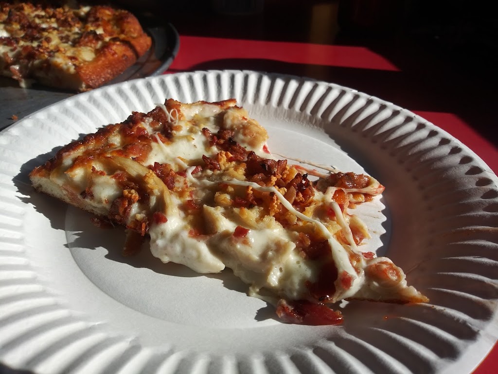 Vinnys Pizza | restaurant | 111C Boatyard Dr, Fort Bragg, CA 95437, USA | 7079610580 OR +1 707-961-0580