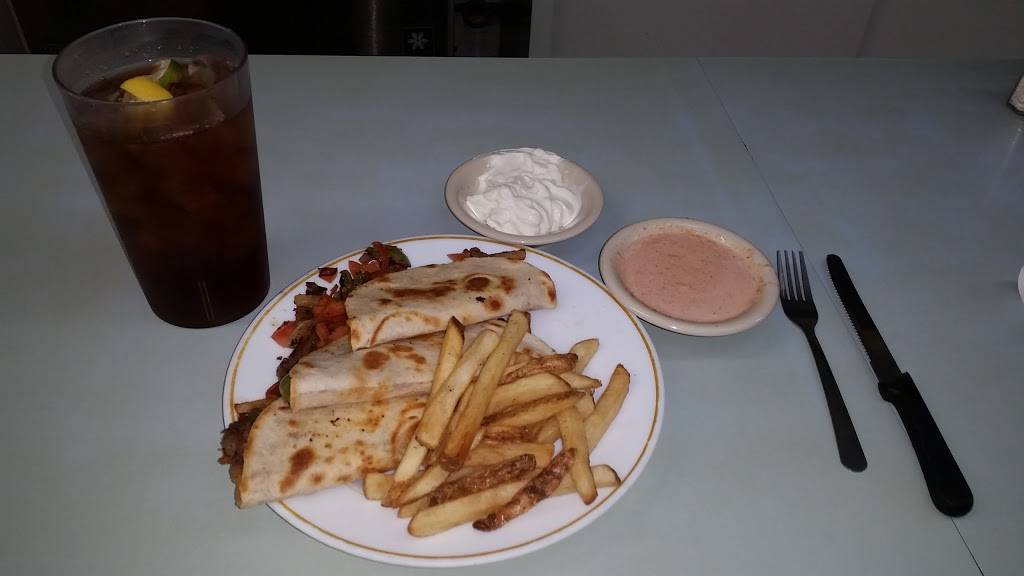 Ganado Cafe | restaurant | 118 S 3rd St, Ganado, TX 77962, USA | 3617713320 OR +1 361-771-3320