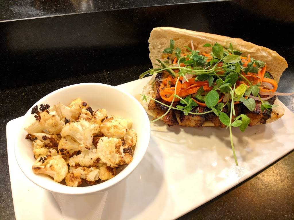 Namastay | restaurant | 247 S Sharon Amity Rd, Charlotte, NC 28211, USA | 9809994466 OR +1 980-999-4466