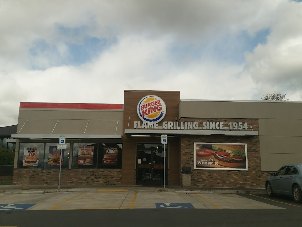 Burger King | restaurant | 1835 NE 7th St, Grants Pass, OR 97526, USA | 5414760661 OR +1 541-476-0661