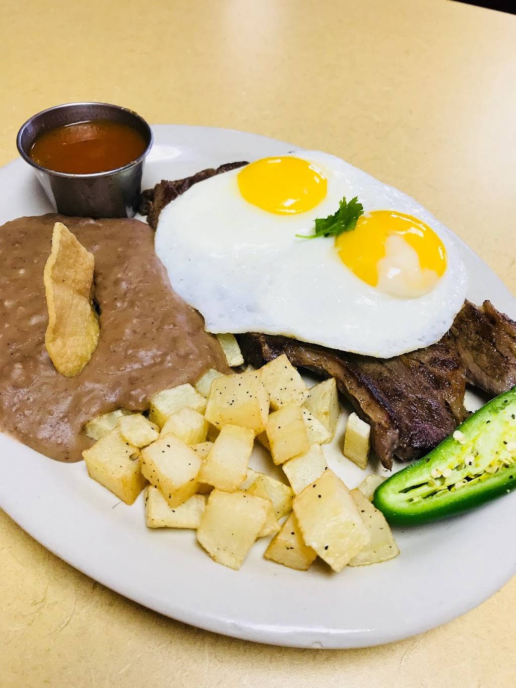 Julios Taqueria | restaurant | 2031 Bandera Rd, San Antonio, TX 78228, USA | 2104326800 OR +1 210-432-6800