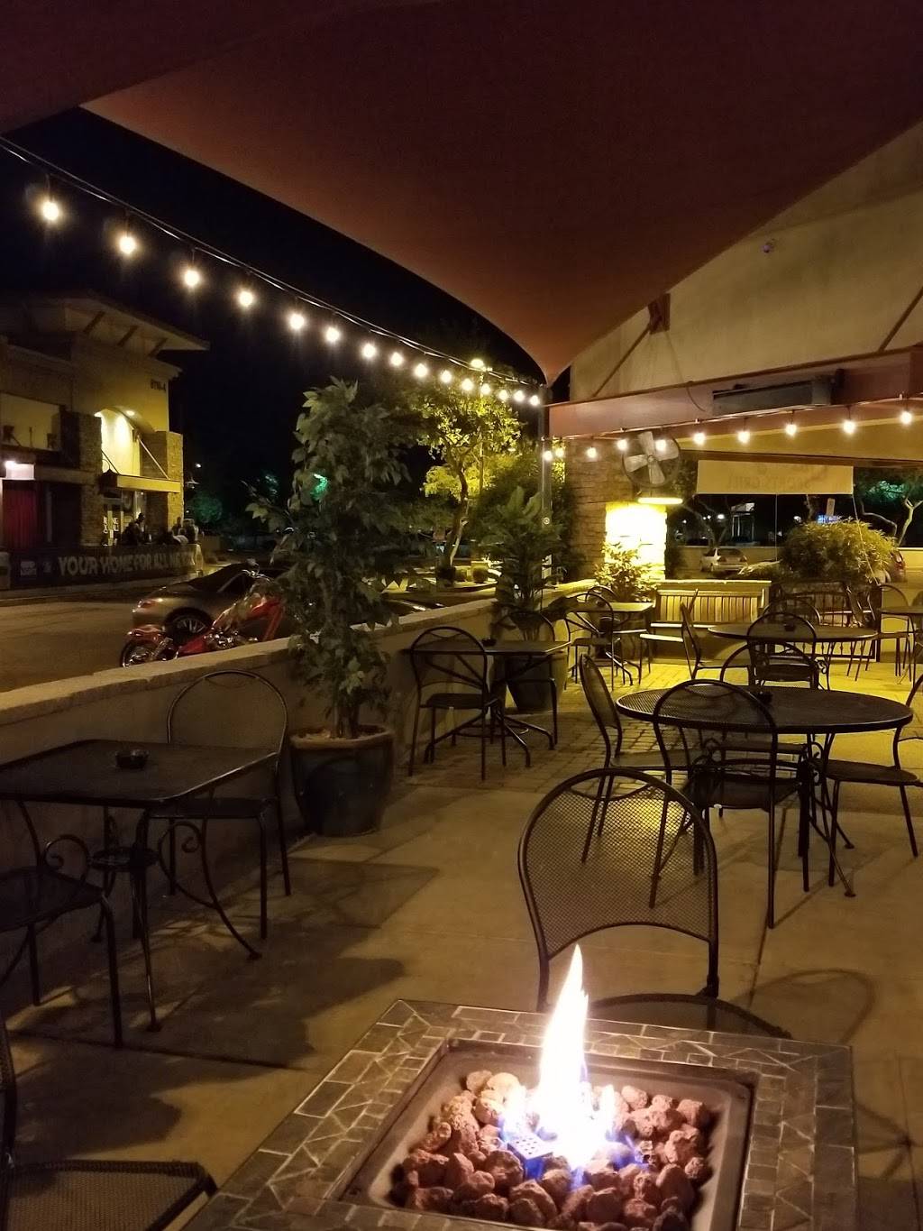 Charleys Sports Grill | restaurant | 8110 West Union Hills Drive Suite 350 Suite 350, Glendale, AZ 85308, USA | 6232336853 OR +1 623-233-6853