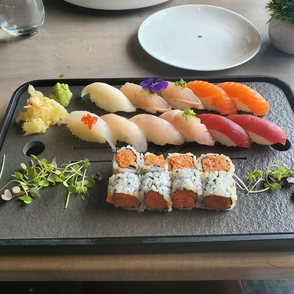 Mito | restaurant | 210-35 26th Ave, Queens, NY 11360, USA | 7188198817 OR +1 718-819-8817