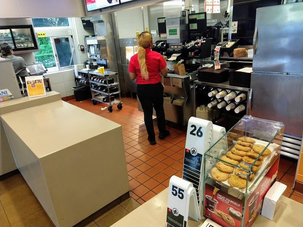 McDonalds | cafe | 6440 N State Rd 7, Coconut Creek, FL 33073, USA | 9544293766 OR +1 954-429-3766