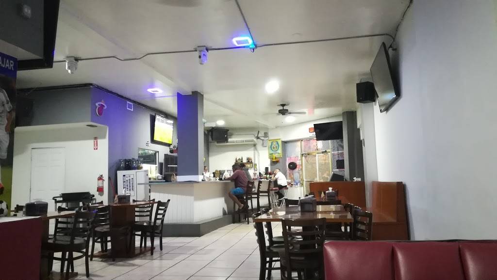 Restaurant El Hondureño II | restaurant | 2298 NW 36th St, Miami, FL 33142, USA | 3056335599 OR +1 305-633-5599