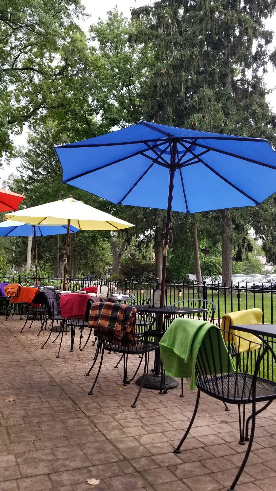 Vento la Trattoria | restaurant | 28611 Lake Rd, Bay Village, OH 44140, USA | 4408354530 OR +1 440-835-4530