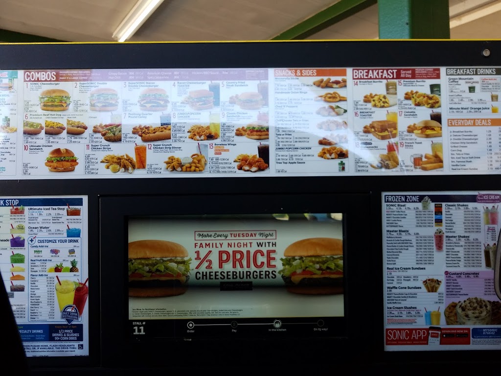 Sonic Drive-In | restaurant | 1407 E 8th St, Danville, AR 72833, USA | 4794953400 OR +1 479-495-3400