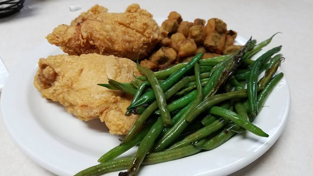 Dixie Grill & Steer Room | restaurant | 101 Dowling Ave SE, Live Oak, FL 32064, USA | 3863642810 OR +1 386-364-2810