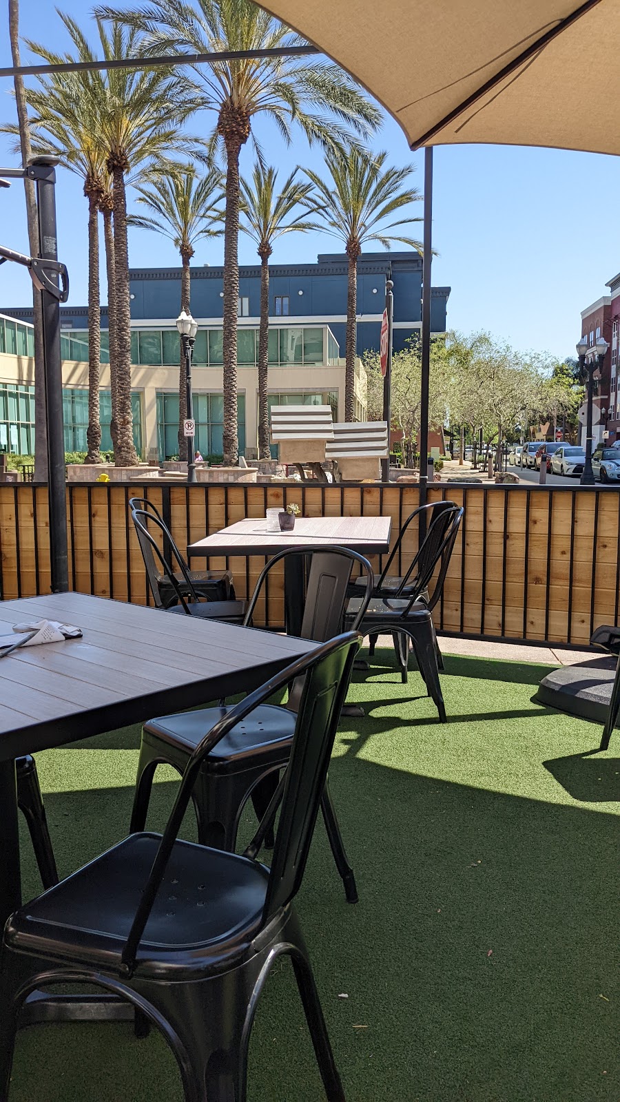 Craft by Smoke and Fire | restaurant | 195 W Center Street Promenade, Anaheim, CA 92805, USA | 7146037194 OR +1 714-603-7194