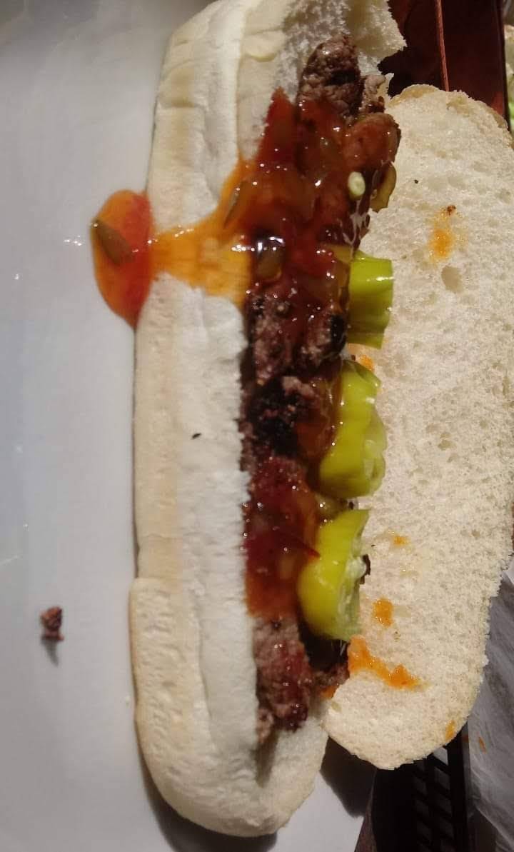 NeeNees | restaurant | 324 Main St, Warsaw, MO 65355, USA | 6604384421 OR +1 660-438-4421