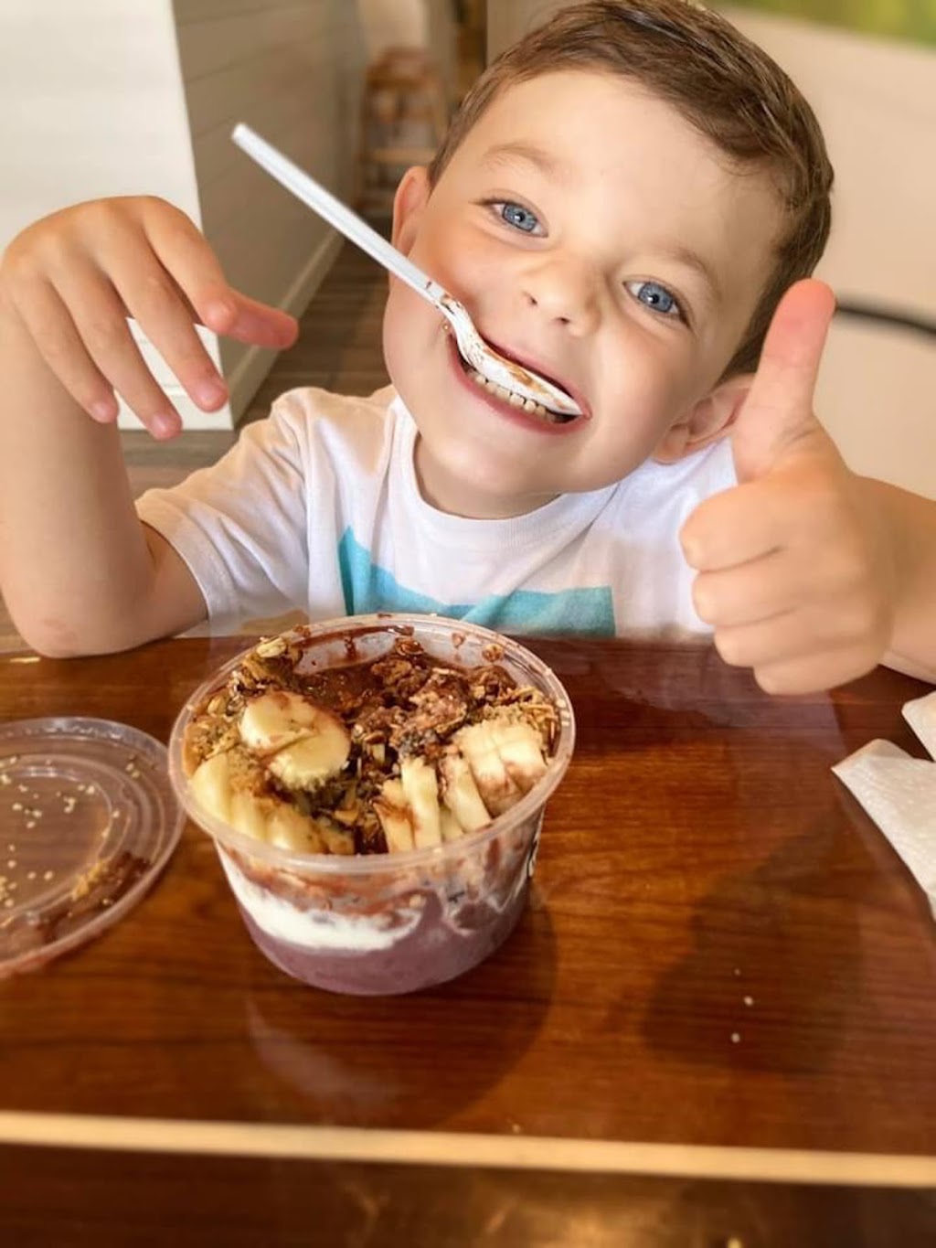 Nautical Bowls | restaurant | 8 W Gartner Rd #168, Naperville, IL 60540, USA | 3312810972 OR +1 331-281-0972