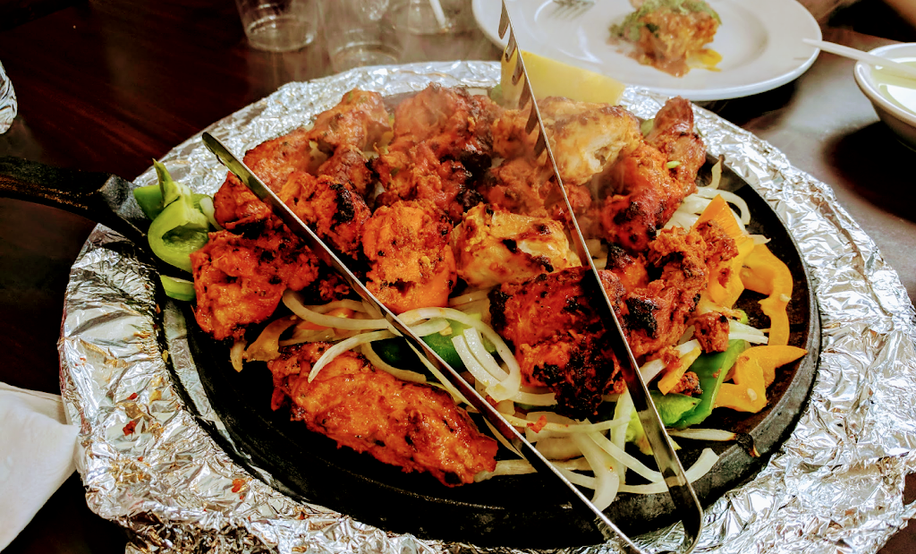 Halal Shamiana Restaurant | restaurant | 816 Britannia Rd W unit 101, Mississauga, ON L5V 0A6, Canada | 9055675087 OR +1 905-567-5087