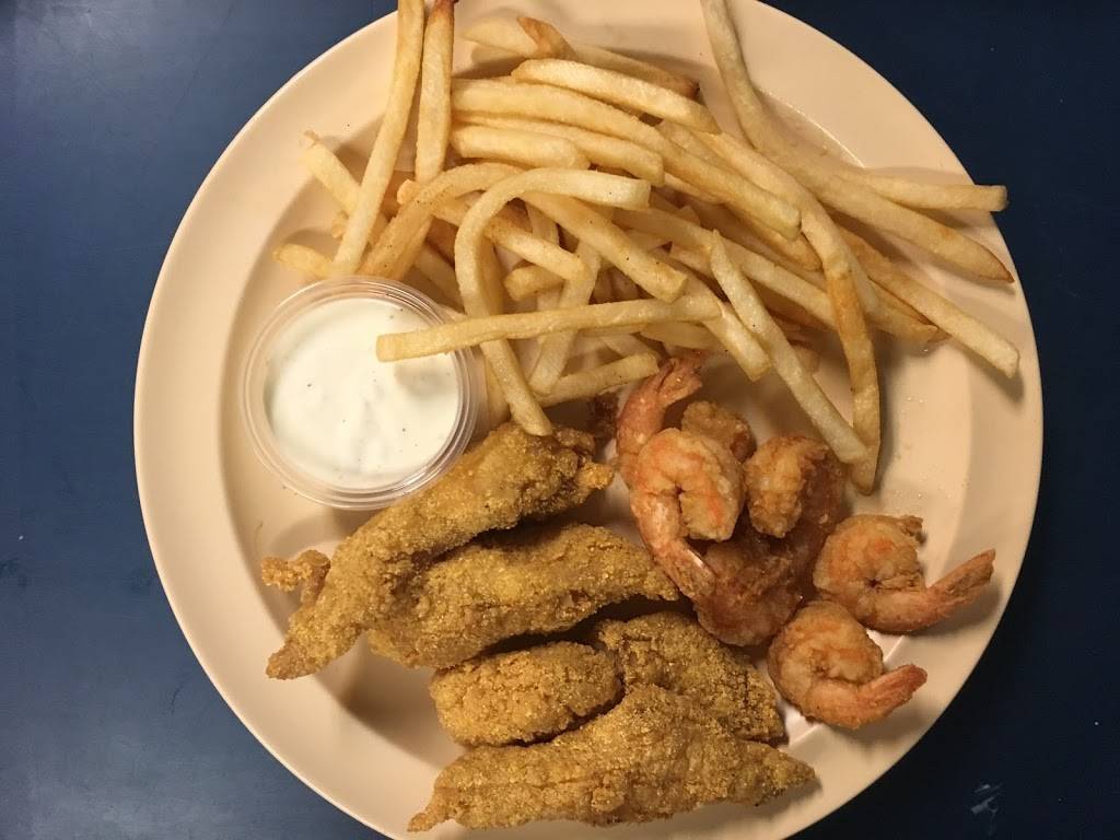 Santos Seafood | restaurant | 610 Love Ave, Cleveland, TX 77327, USA | 2815925395 OR +1 281-592-5395