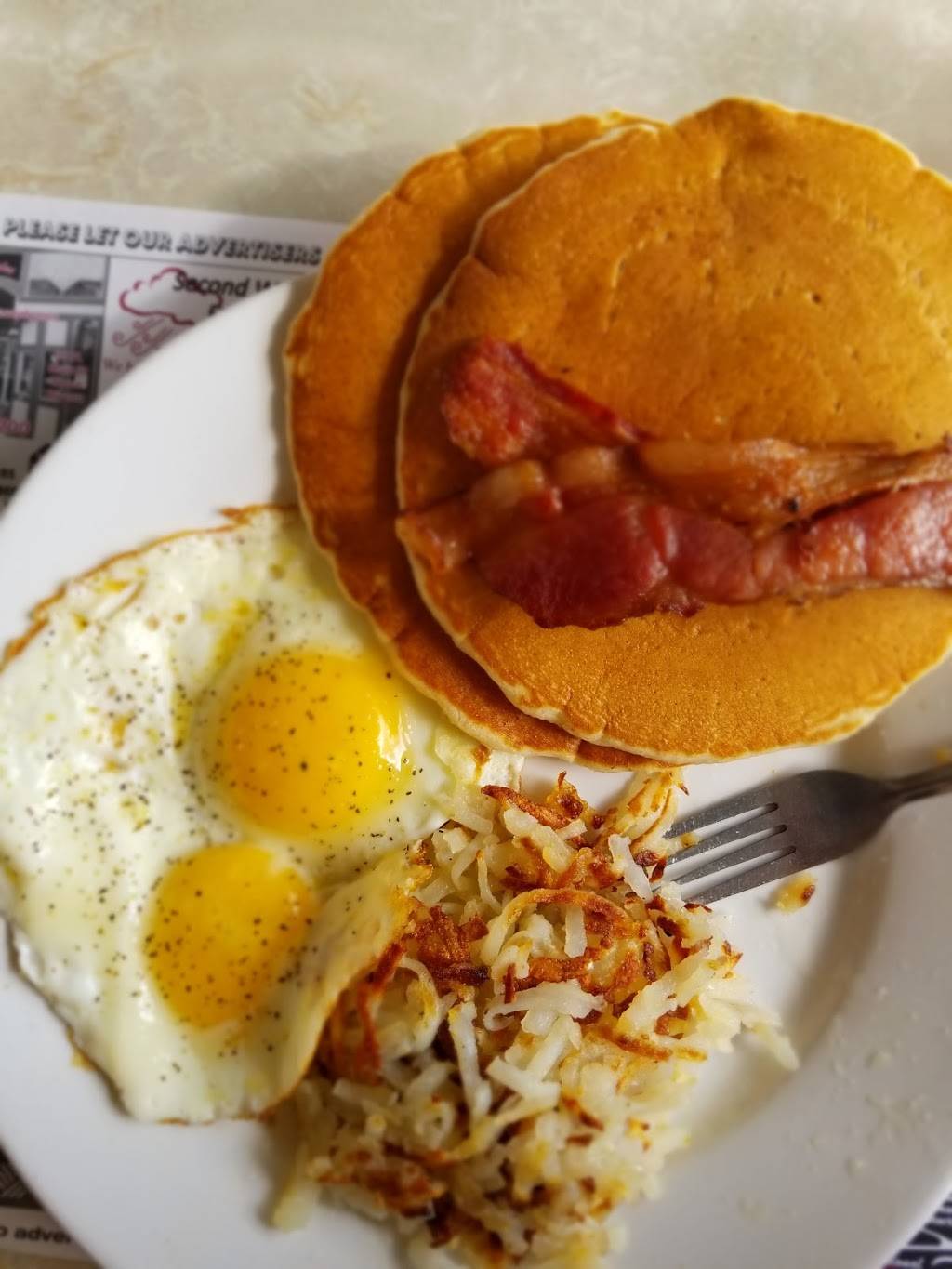 Oasis Restaurant | restaurant | 656 US-131, Three Rivers, MI 49093, USA | 2692734000 OR +1 269-273-4000