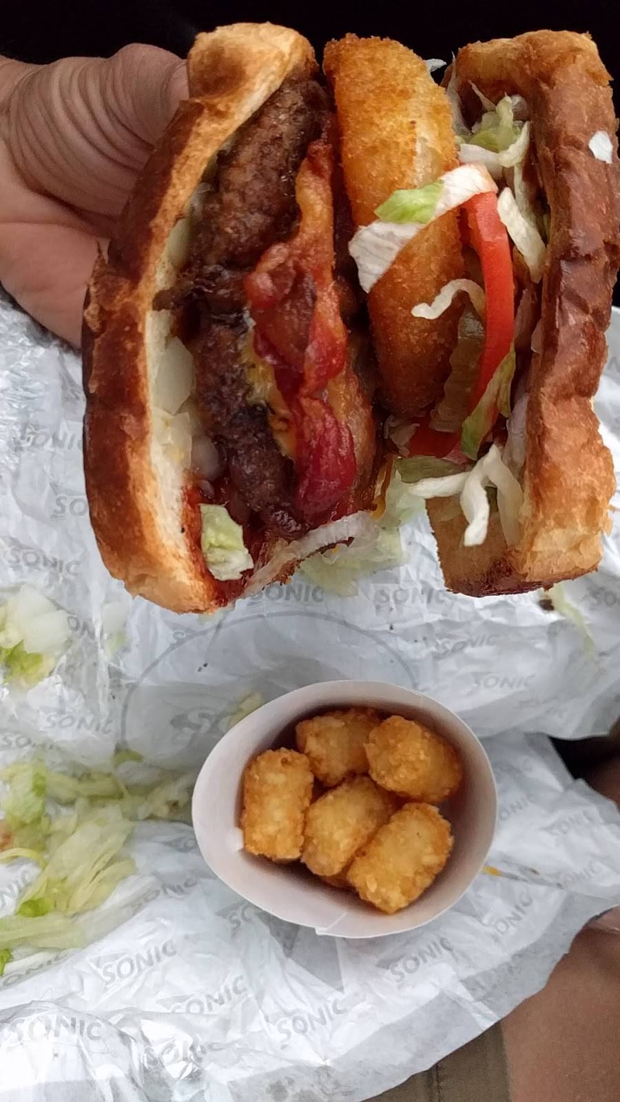 Sonic Drive-In | restaurant | 1355 S Main St, Bryan, OH 43506, USA | 4196362890 OR +1 419-636-2890