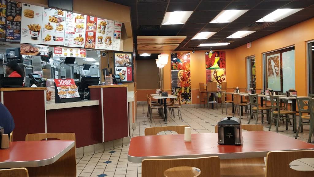 Taco Bell | meal takeaway | 2785 Lamar Ave, Memphis, TN 38114, USA | 9017434827 OR +1 901-743-4827