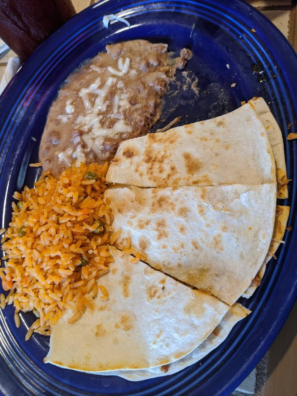 El Milagro Mexican Grill & Cantina 2 | restaurant | 220 B Eisenhower Dr, Biloxi, MS 39531, USA | 2282071327 OR +1 228-207-1327