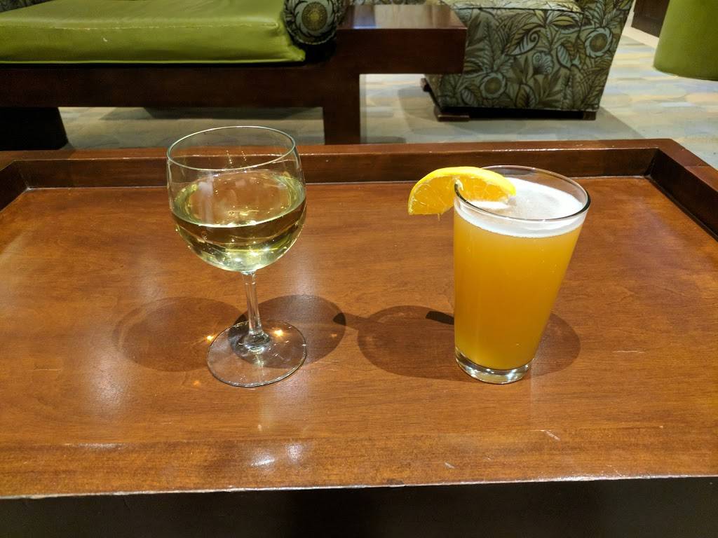 Elements Restaurant | restaurant | DoubleTree by Hilton Hotel Monrovia Pasadena Area, 924 W Huntington Dr, Monrovia, CA 91016, USA | 6263571900 OR +1 626-357-1900