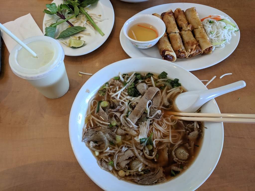 Pho Dui Bo | restaurant | 800 Queenston Rd #18, Stoney Creek, ON L8G 1A7, Canada | 9056627500 OR +1 905-662-7500
