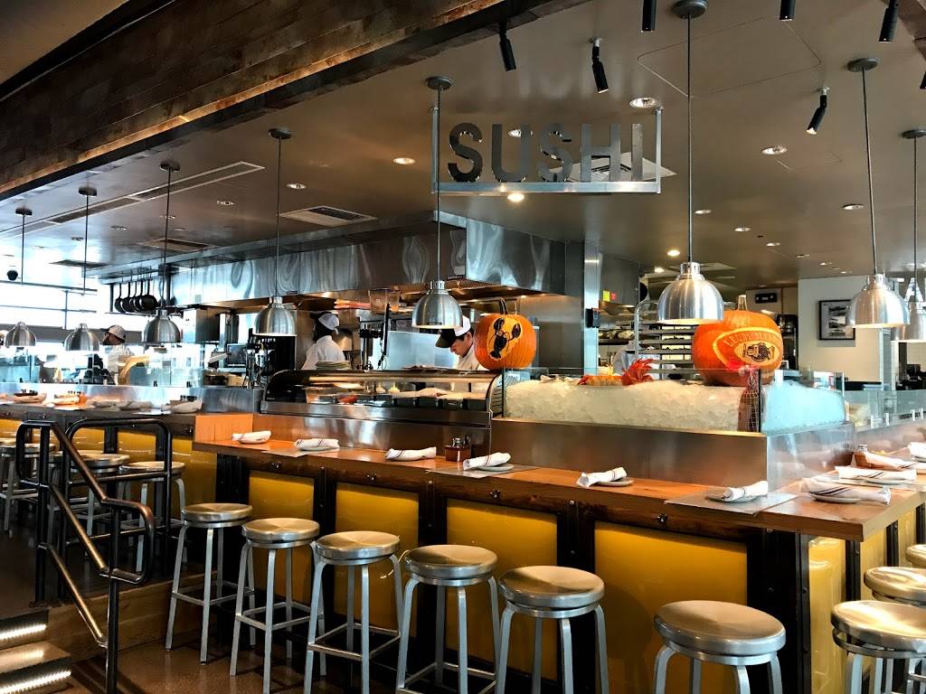 Legal Harborside | restaurant | 270 Northern Ave, Boston, MA 02210, USA | 6174772900 OR +1 617-477-2900