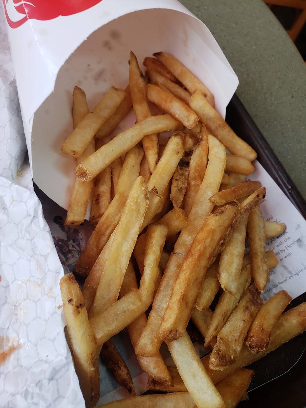 Wendys | restaurant | 555 W Lancaster Ave, Haverford, PA 19041, USA | 6105254462 OR +1 610-525-4462