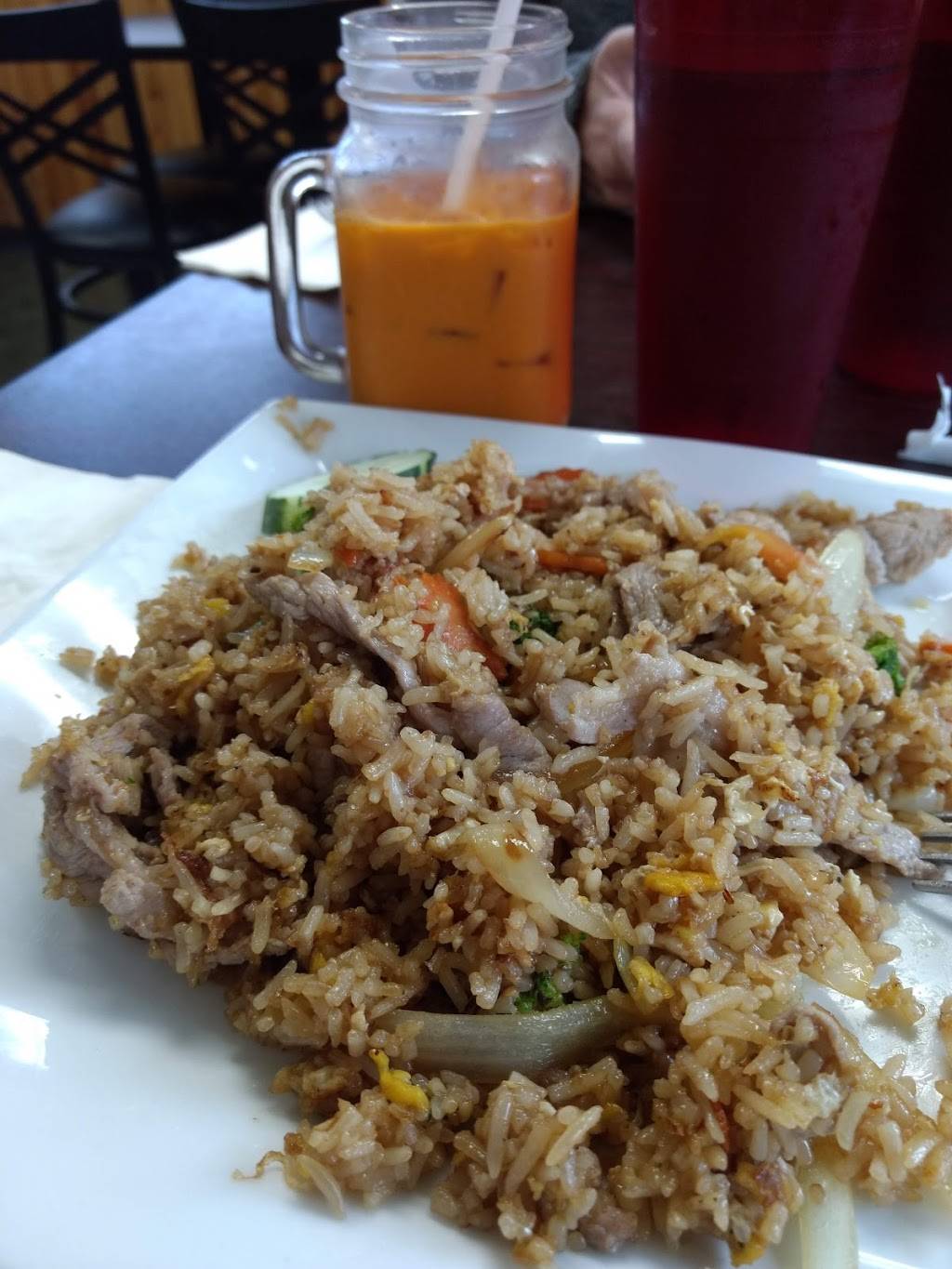Nois Thai Kitchen | restaurant | 524-526 Milton Way, St Helens, OR 97051, USA | 9712224817 OR +1 971-222-4817