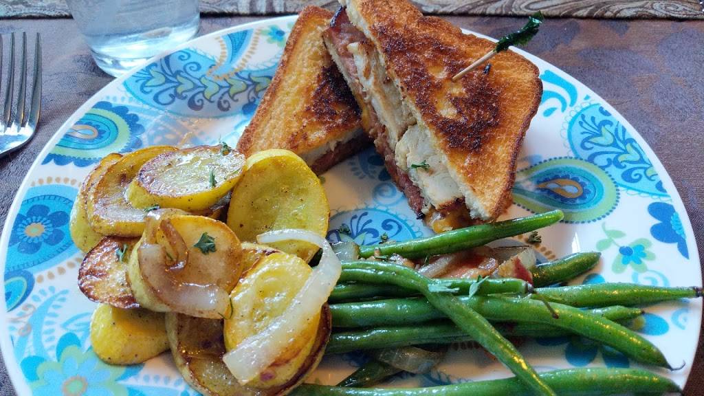 Ddebs- A Taste of Home | restaurant | 105 Old Dr, Chesapeake, VA 23322, USA | 7574102214 OR +1 757-410-2214