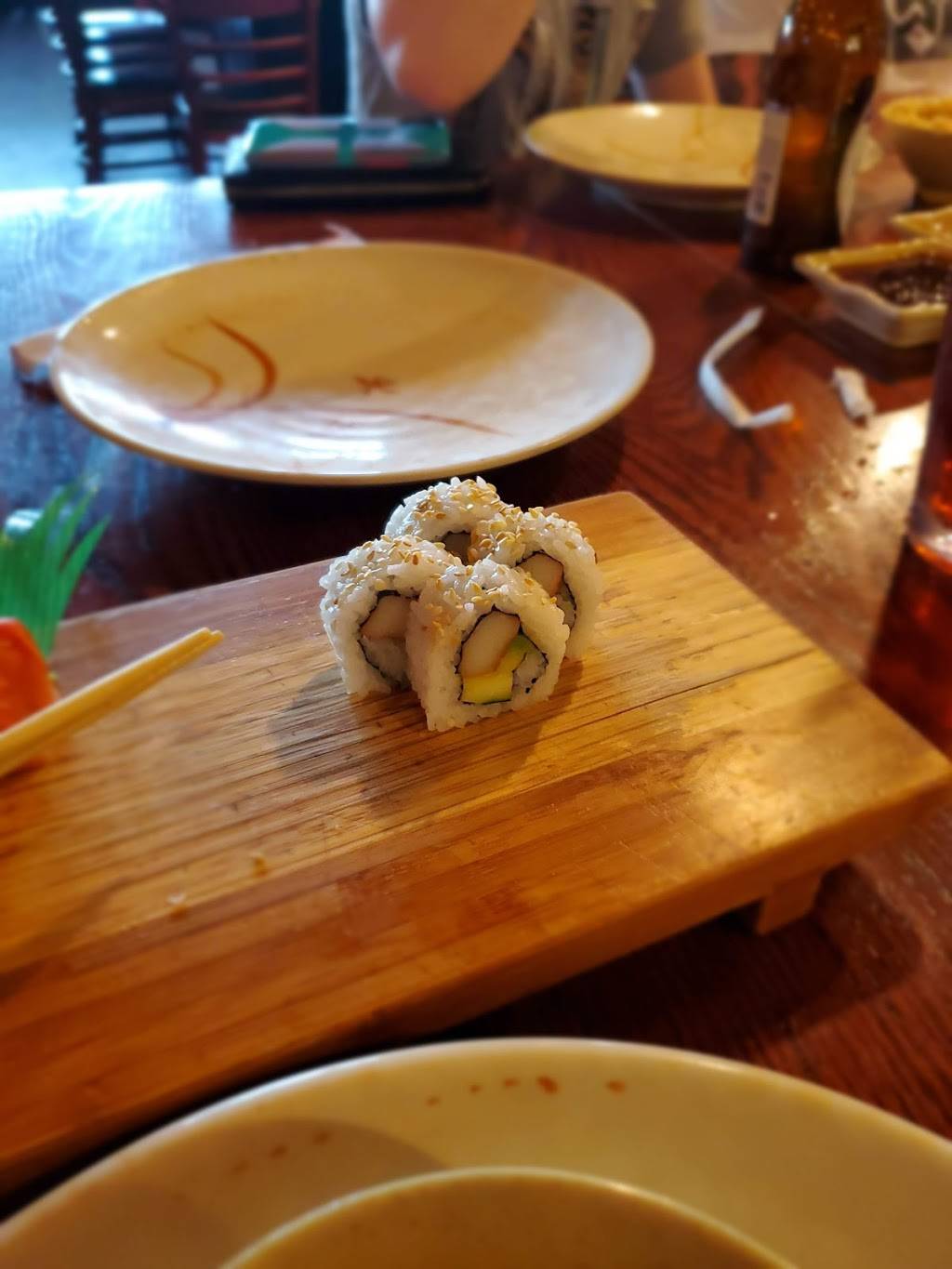 Tokyo Moon | restaurant | 1600 Garth Brooks Blvd #125, Yukon, OK 73099, USA | 4054947111 OR +1 405-494-7111