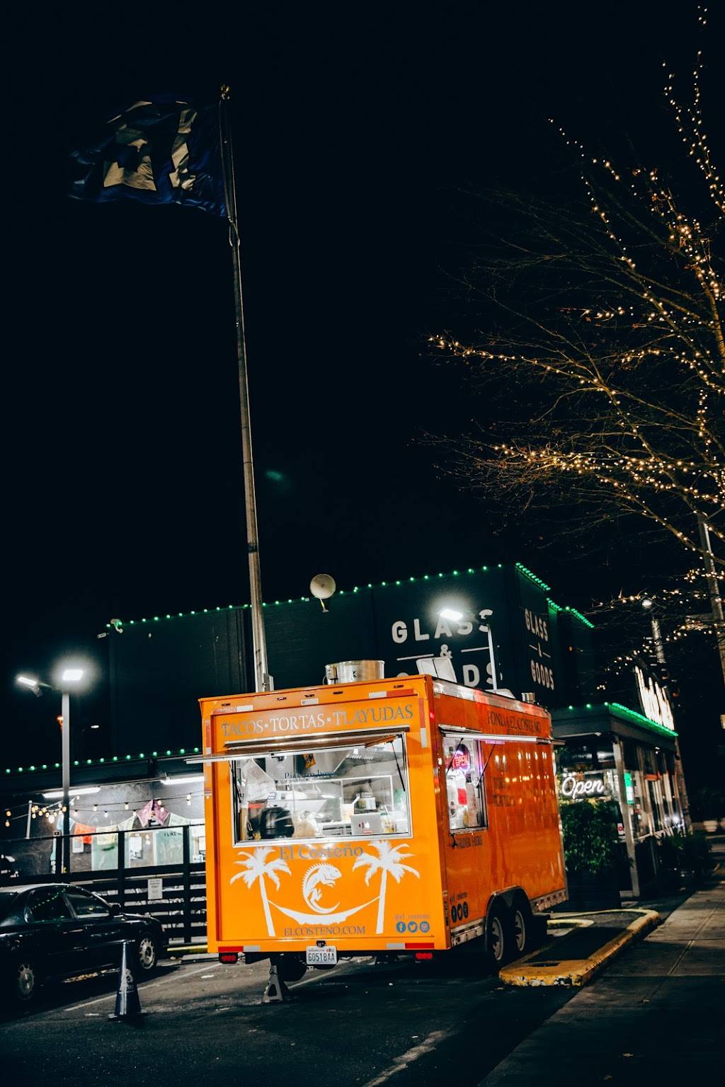 El Costeño | restaurant | 2015 E Union St, Seattle, WA 98122, USA | 2064762755 OR +1 206-476-2755