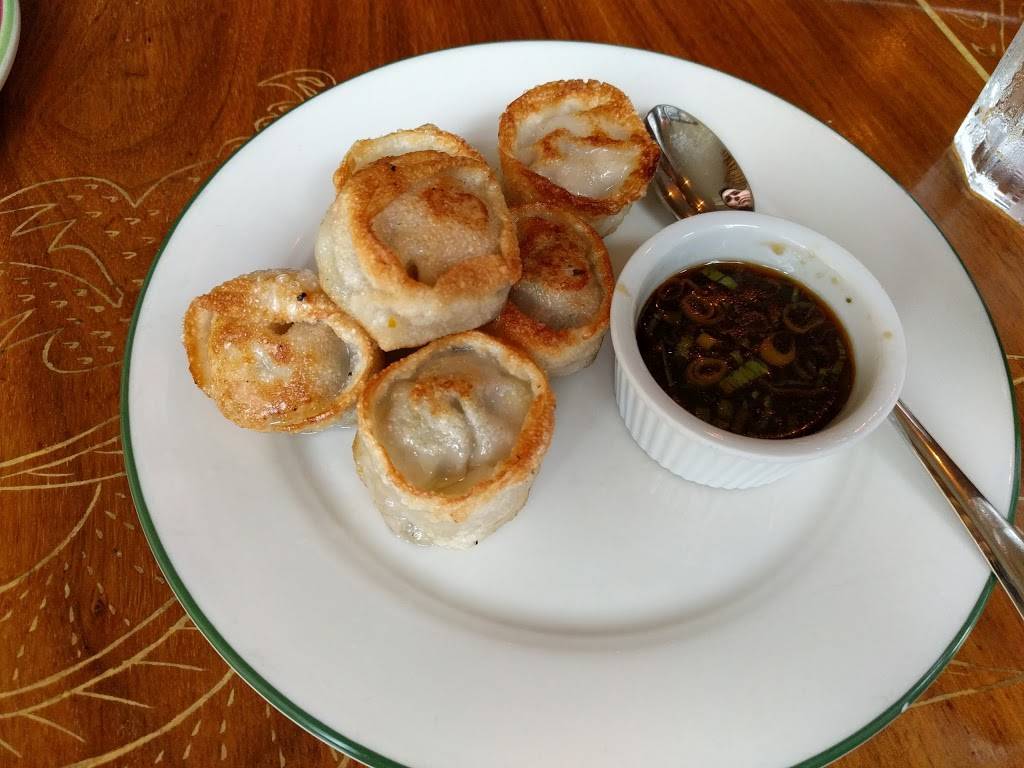 Purple Yam | restaurant | 1314 Cortelyou Rd, Brooklyn, NY 11226, USA | 7189408188 OR +1 718-940-8188